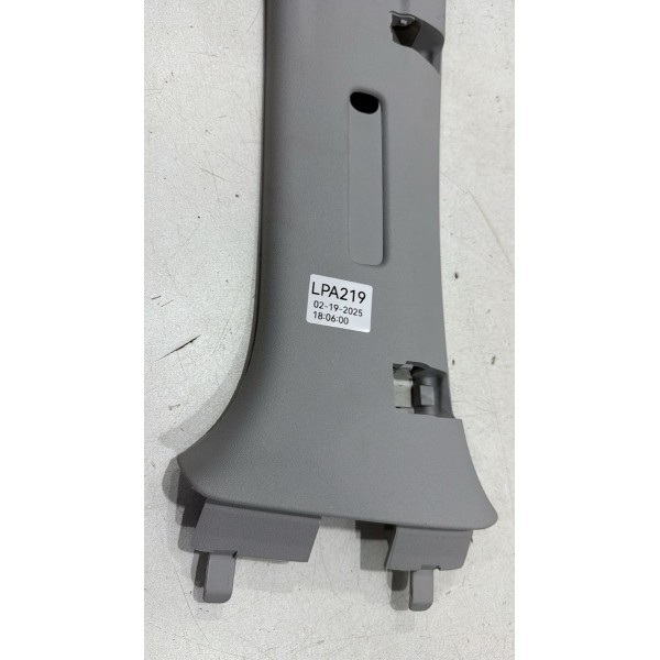 Acabamento Superior Coluna Esquerda Vw Amarok 2016 2h7867243