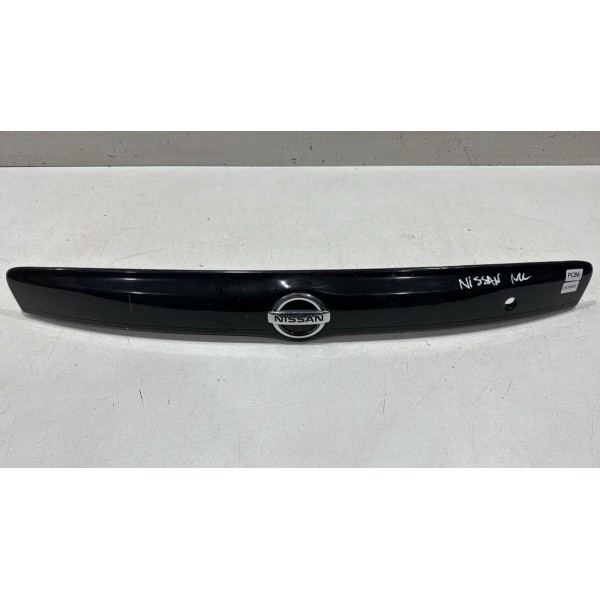 Régua Tampa Traseira Nissan Versa 2012 À 2019 848103kc1a