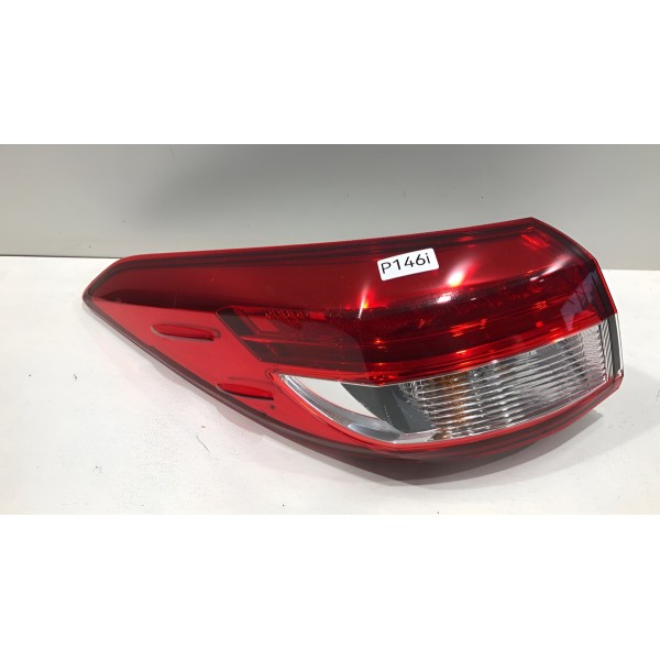 Lanterna Esquerda Do Toyota Yaris Sedan 1.5 2023/2024 - Esquerdo/motorista - Vermelho