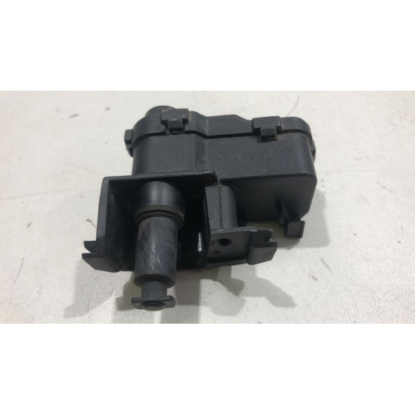 Motor Trava Portinhola Tanque Amarok 2.0 2h0810773f