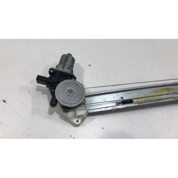 Maquina De Vidro Traseira Esquerda Honda Hrv 2017 A 2020