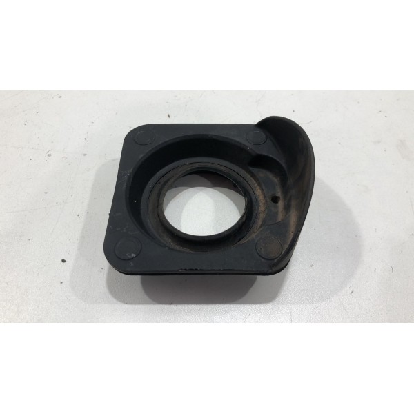 Acabamento Bocal Tanque Combustível Honda Hrv 2017 2018 2019 Preto