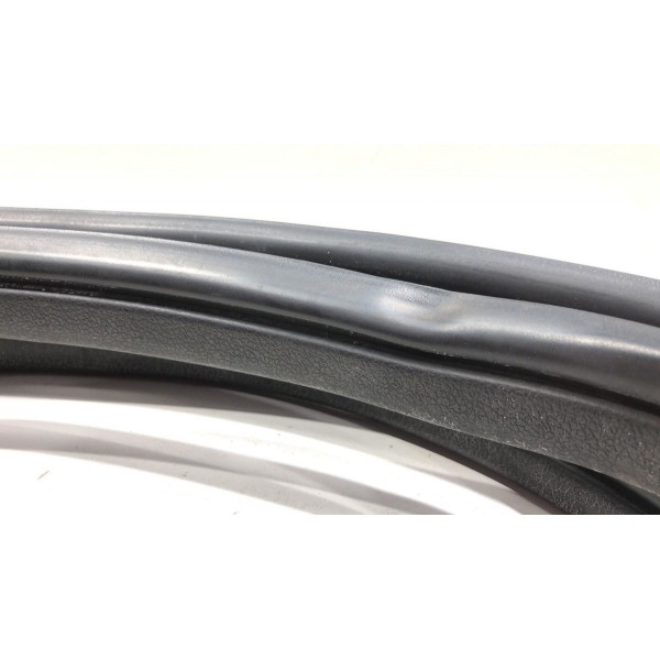 Borracha Porta Dianteira Esquerda Honda Hrv Hr-v 2017 / 2020