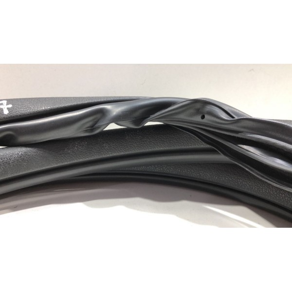 Borracha Porta Traseira Direita Honda Hrv Hr-v 2017 / 2020