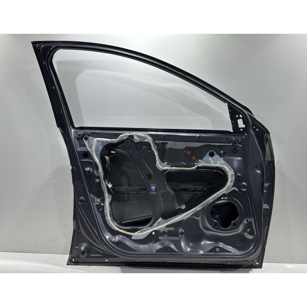 Porta Dianteira Esquerda Hrv 2016 2017 2018 2019 Detalhe Dianteira Esquerda Cinza
