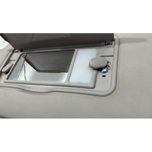 Quebra Sol Lado Esquerdo Espelho Honda Hrv 2016-2021 Avaria