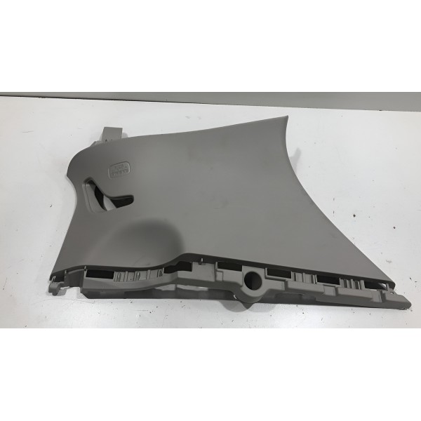 Moldura Coluna Traseira Direita Honda Hrv 2017 18 19 2020