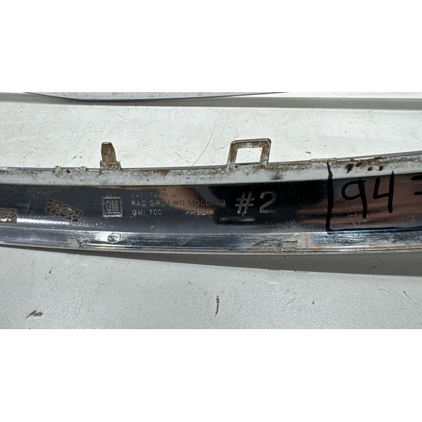 Moldura Inferior Grade Radiador  S10 2012 A 2016 Detalhe Cromado 1