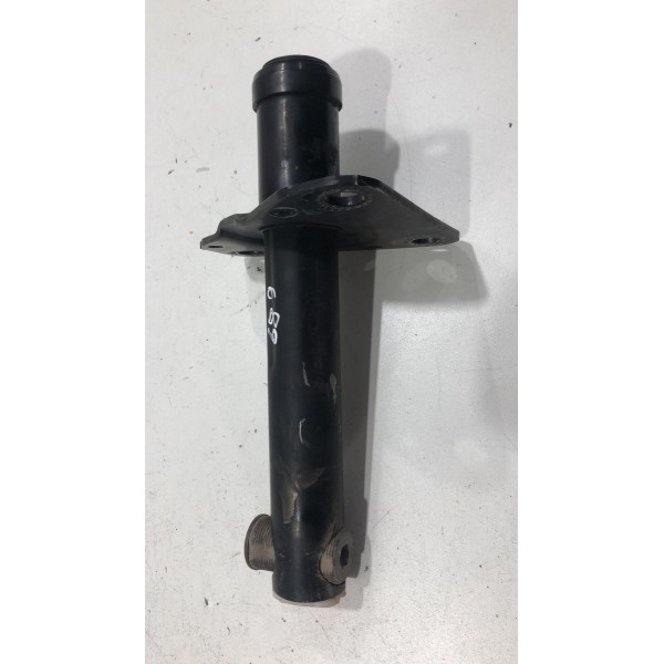 Suporte Alma Do Parachoque Dianteiro Esquerd Audi A4 95 Á 99