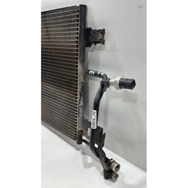 Condensador Ar Condicionado Audi A4 Passat 1.8 96 05