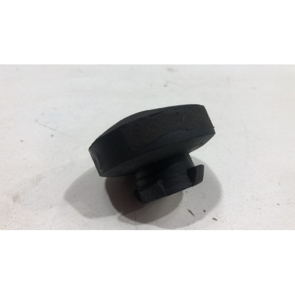 Batente Borracha Inferior Radiador Audi A4 1995 Á 1999