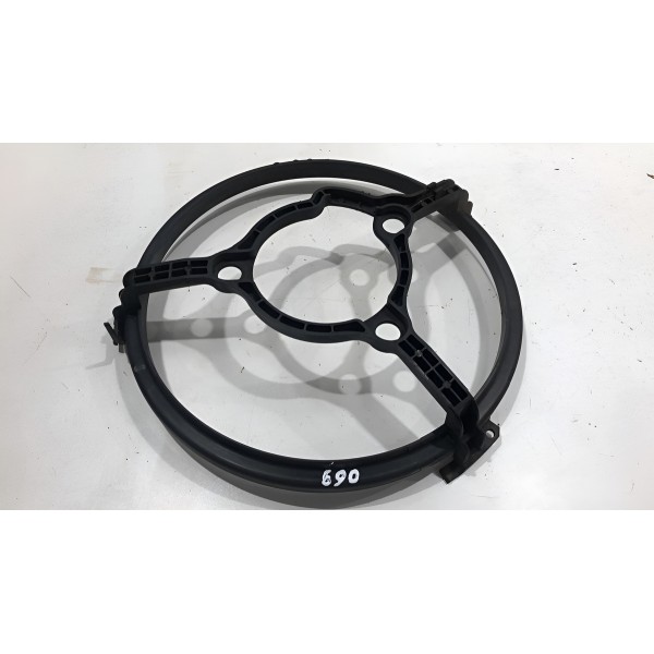 Defletor Ventoinha Do Condensador Audi A4 1994 / 1999