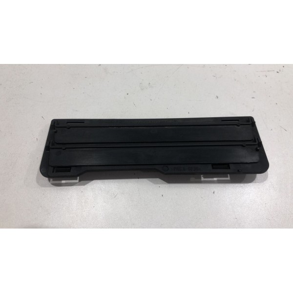 Flap Entrada Ar Radiador Audi A4 1995 Á 2000 8d0121223 Preto
