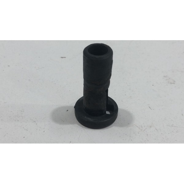 Clip Fixação Radiador Audi A4 A6 8d0199343c