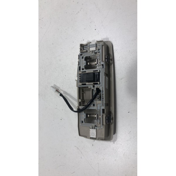 Luz Teto Cortesia Dianteira Outlander 16 Á 19 Com Teto Solar