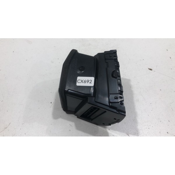 Difusor Ar Canto Esquerdo Mitsubishi Outlander 2.0 2015 A 18