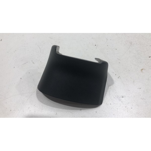 Tampa Parafuso Banco Tras Direita Outlander 16/19 7656a180zz Preto