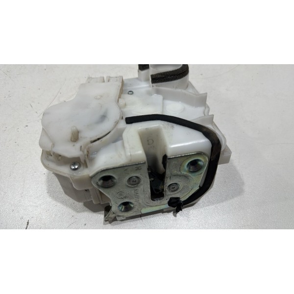 Fechadura Traseira Direito Outlander 2016 A 2019 Usado