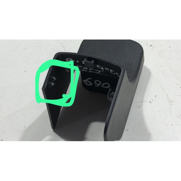 Moldura Tras Externa Trilho Banco Esquerdo Outlander 16/19