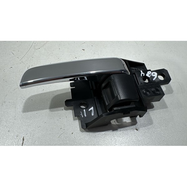 Macaneta Interna Esquerda Outlander 2014 - 2020 Cromada Cromado Dianteira/traseira