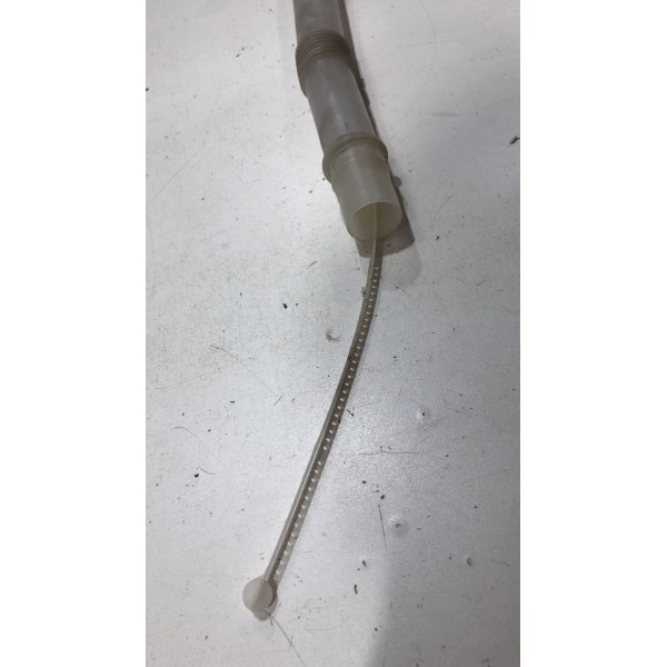 Gargalo Reservatório Água Parabrisa Outlander 2016/2019 Branco