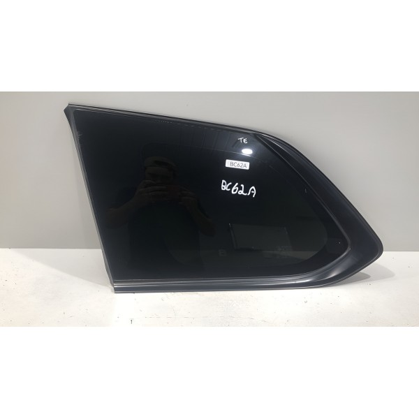 Vidro Fixo Lateral Esquerdo Mitsubishi Outlander 2016/2019