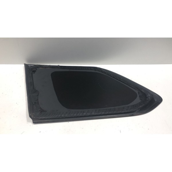 Vidro Fixo Lateral Direito Mitsubishi Outlander 2016/2019