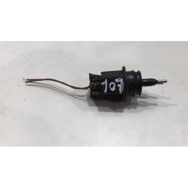 Sensor Nível De Água Parabrisa Audi A4 1995 / 1999 Preto