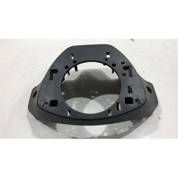 Moldura Traseira Volante Mitsubishi Outlander 2016 A 2019 Preto