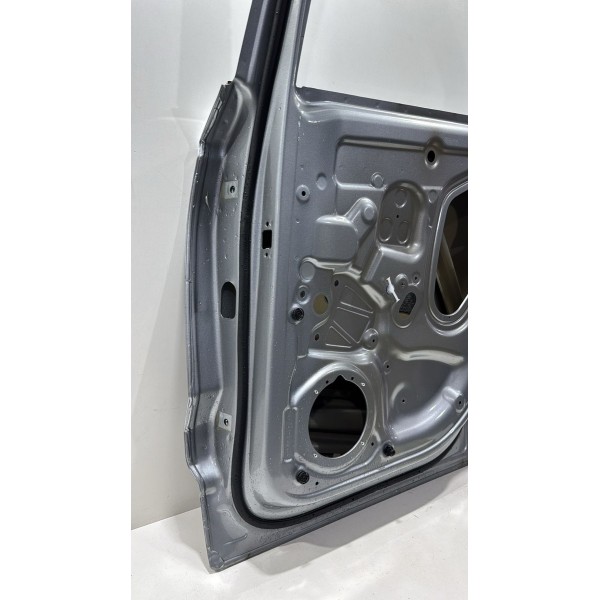 Porta Traseira Direita Volkswagen Taos 2022 2023 2024 Traseira Direita Cinza