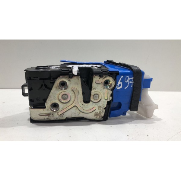 Fechadura Porta Dianteira Direita Kia Sportage 2017 Á 2021