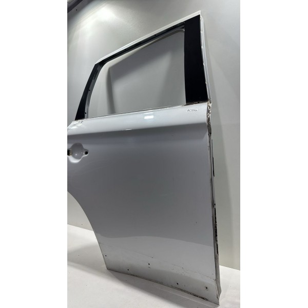 Porta Traseira Direita Mitsubishi Outlander 2016 A 2020 Orig Traseira Direita Branca