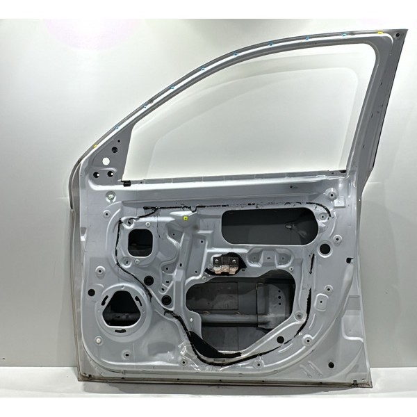 Porta Dianteir Direita Mitsubishi Outlander 2016 A 2020 Orig Dianteira Direita Branca