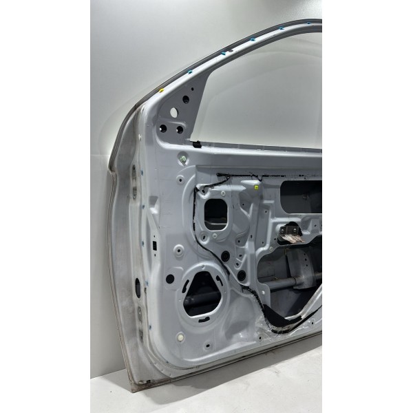 Porta Dianteir Direita Mitsubishi Outlander 2016 A 2020 Orig Dianteira Direita Branca