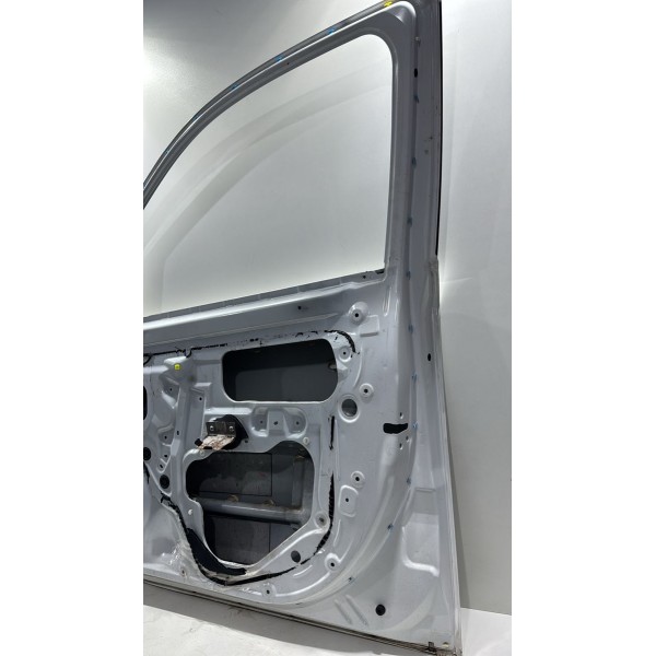 Porta Dianteir Direita Mitsubishi Outlander 2016 A 2020 Orig Dianteira Direita Branca