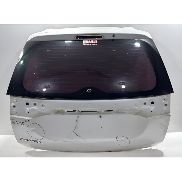 Tampa Traseira Mitsubishi Outlander 2016 A 2020 Com Vidro Branco