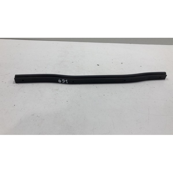 Borracha Menor Do Capô Outlander 2016 Á 2019 Original Preto