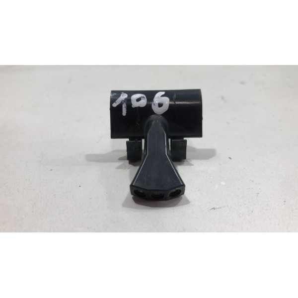 Brucutu Esguicho Capô Outlander 2015 2016 2017 2018 2019