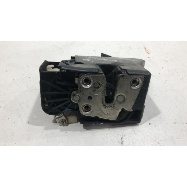 Fechadura Dianteira Direita Sandero/logan 2015/18 805025360r