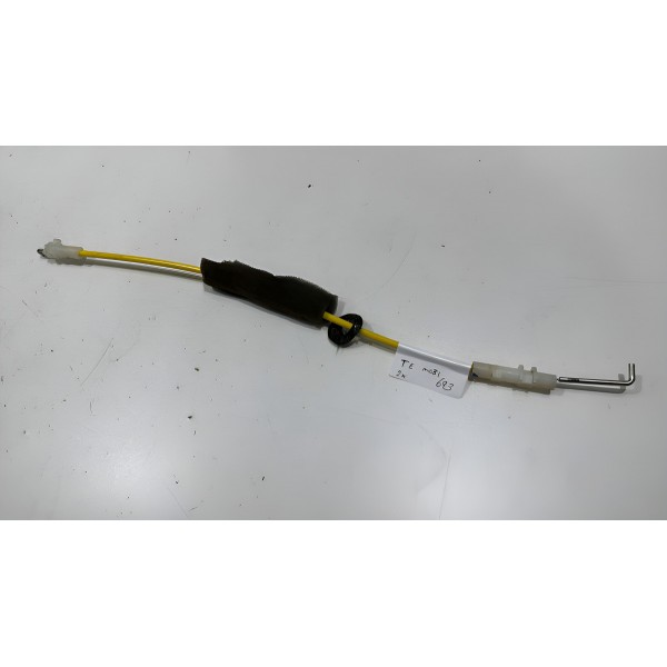 Cabo Fechadura Porta Traseira Esquerdo Fiat Mobi 2017 A 2022 Amarelo