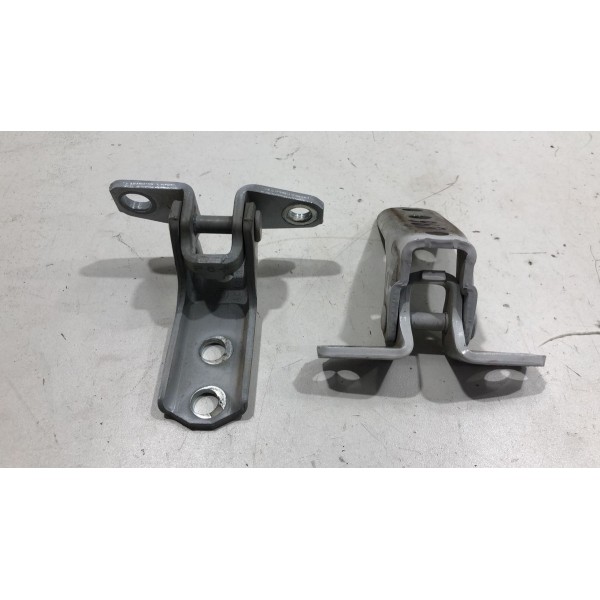 Dobradiça Porta Dianteira Esquerda Outlander 2014/2015