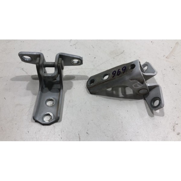 Dobradiça Porta Dianteira Esquerda Outlander 2014/2015