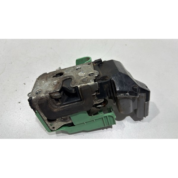 Fechadura Porta Dianteira Direit Punto Linea Idea Uno Vivace