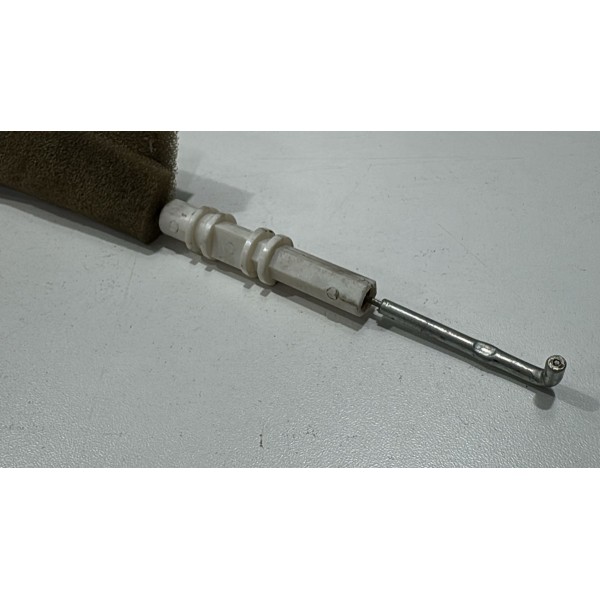 Cabo Fechadura Dianteira Direita Punto 2009 A 2012 Maçaneta