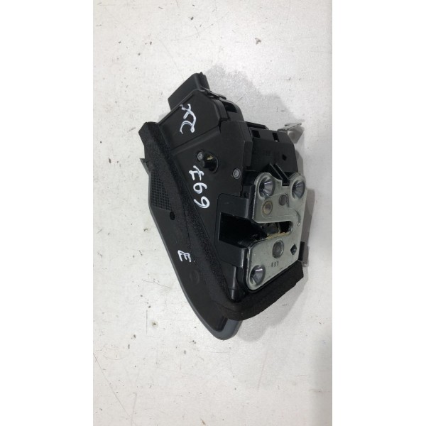 Fechadura Traseira Esquerda Nissan Kicks 2020 / 2023