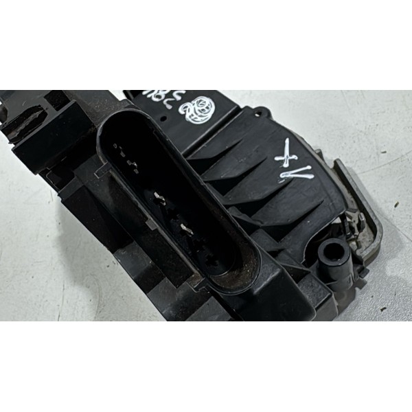 Fechadura Traseira Esquerd New Fiesta New Ka 4pino Detalhe