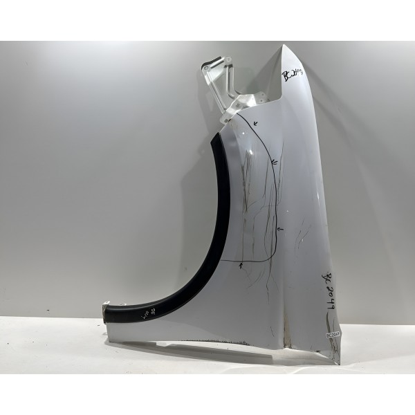 Paralama Esquerdo Outlander 2016 2017 18 19 2020 Detalhe