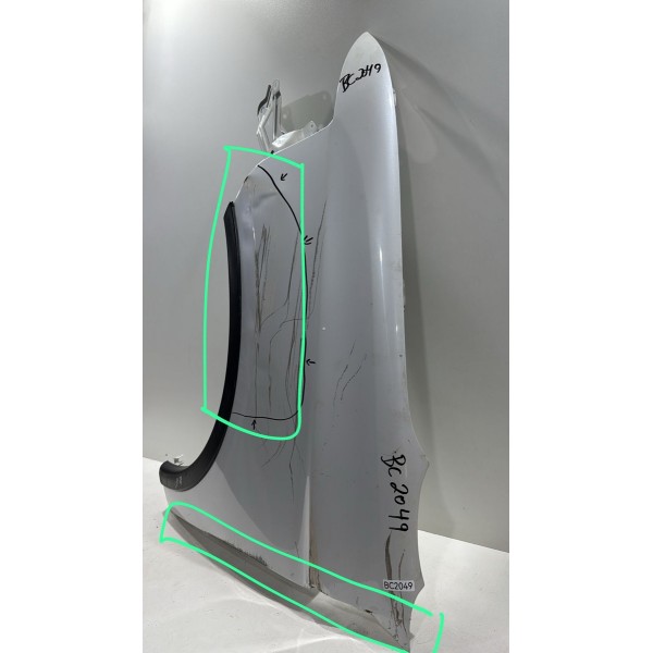 Paralama Esquerdo Outlander 2016 2017 18 19 2020 Detalhe