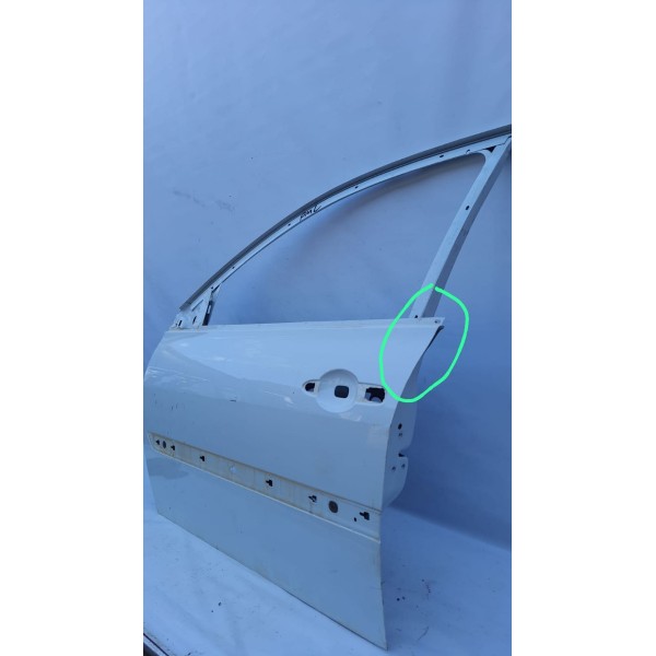 Porta Renault Megane 2007/2011 Dianteira Esquerda Detalhe