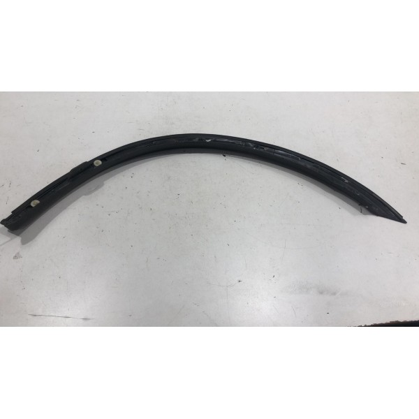 Moldura Paralama Traseiro Direito Outlander 2016 A 2019